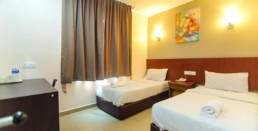 Lks Hotel Malacca 2*,